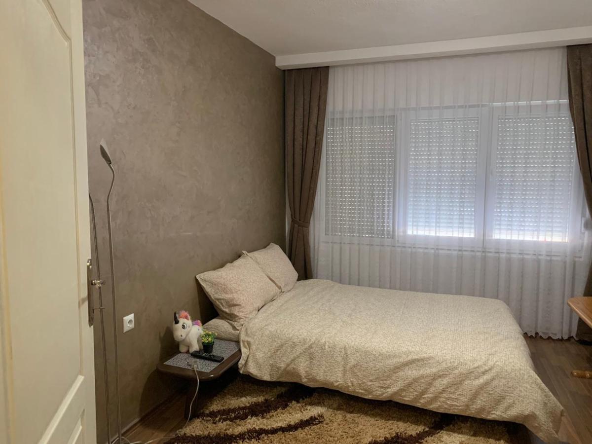 Anja Apartman Bosanski Samac Exteriör bild